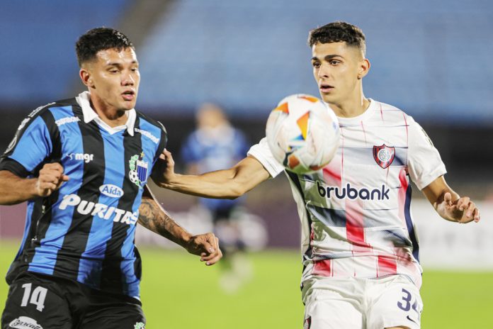 Sin el colombiano Romaña ni el paraguayo Bareiro, San Lorenzo se juega una "final" ante Liverpool