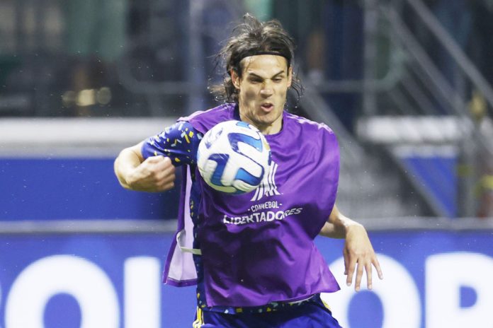 Cavani no viaja y aumentan las bajas en Boca para su duelo de Sudamericana en Ecuador