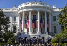56% de los ciudadanos se opone a demolición del ala este de la Casa Blanca, según encuesta