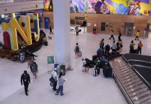 Continúan atrasos en aeropuertos de EEUU tras peor fin de semana del cierre federal