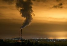 Los gobiernos regionales de EE.UU. dicen que están reduciendo las emisiones pese a Trump