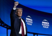 Los votantes latinos le dieron la espalda a Trump